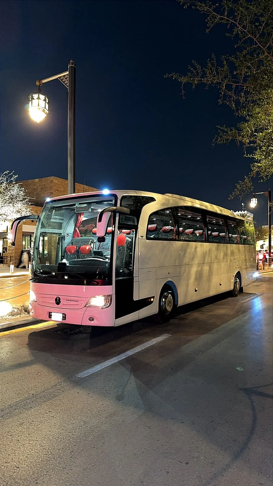 باص 48 مقعد
